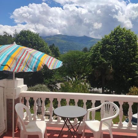 Studio Avec Terrasse Vue Tourmalet Dans Villa Historique "Victoria" Argeles-Gazost Bagian luar foto